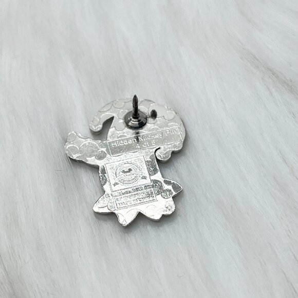 🔮 5/$25 Disney Mardi Gras Pluto Pin - Picture 3 of 3